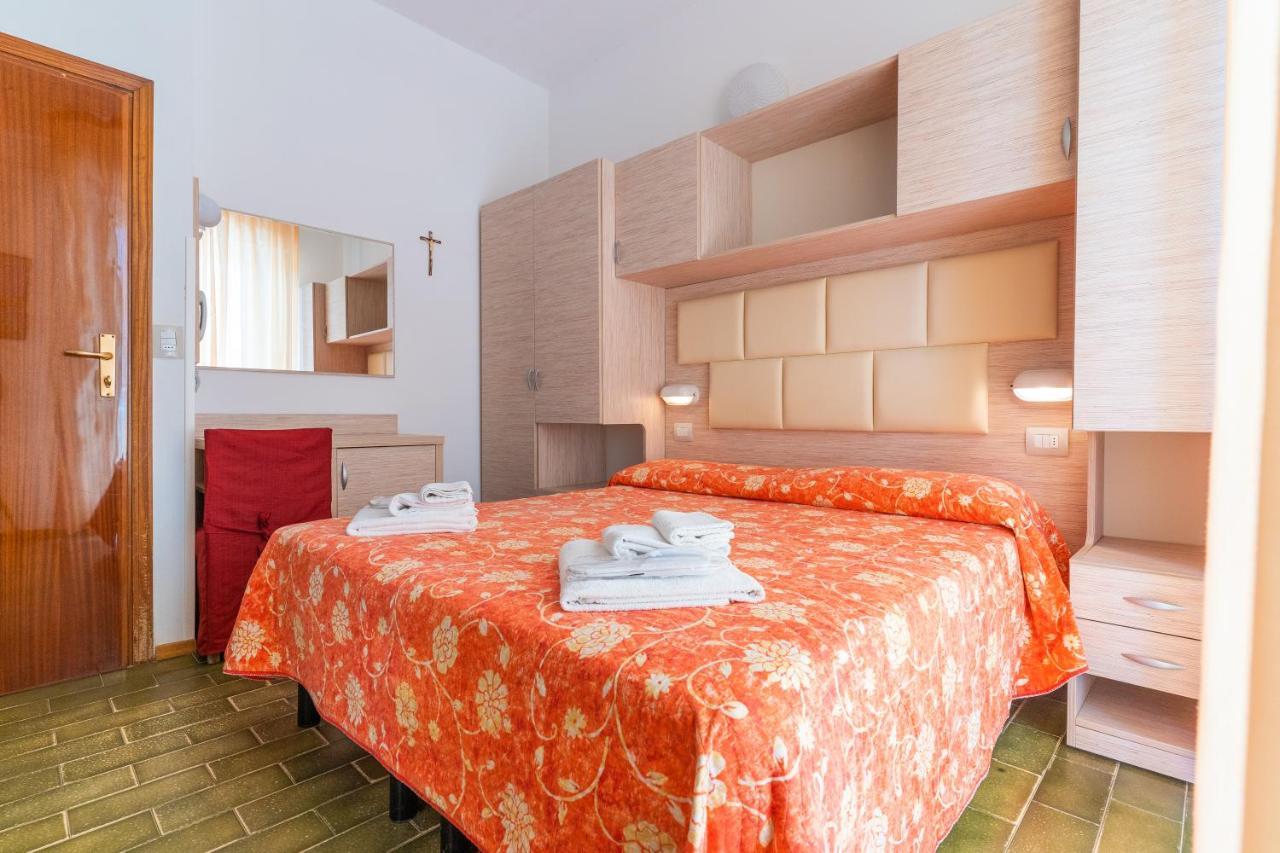 Double or Twin Room Balcony Sea View